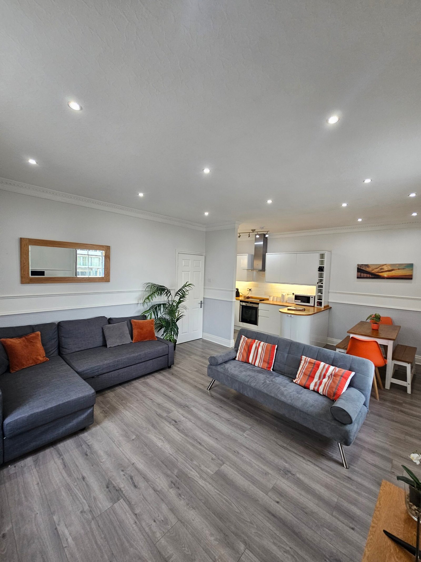 Lakeview Court